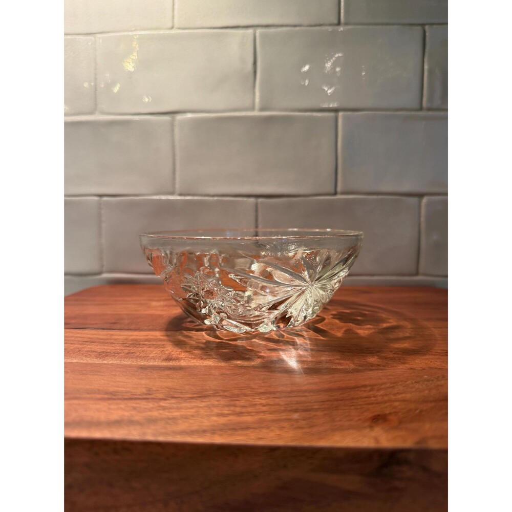 Vintage Anchor Hocking EAPC Clear Glass Berry Bowl, Star of David Prescut